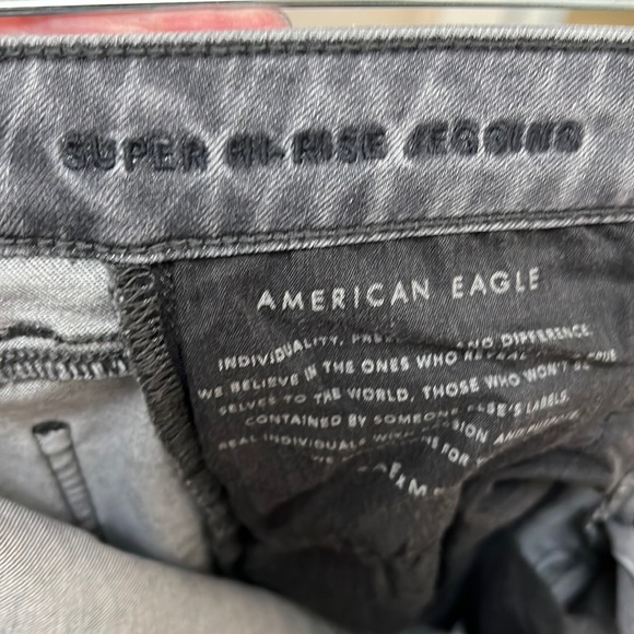 American Eagle Next Level Stretch Super Hi-Rise Jegging - Picture 3 of 5